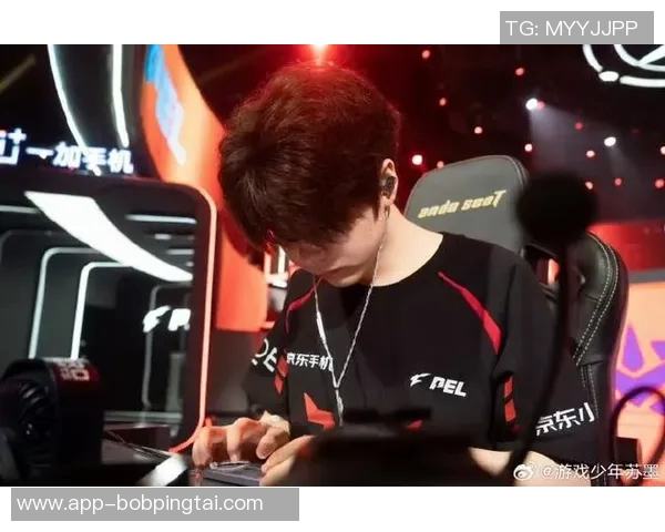 实时新闻热议和平精英JDG战队如何在快速变革中重塑辉煌之路